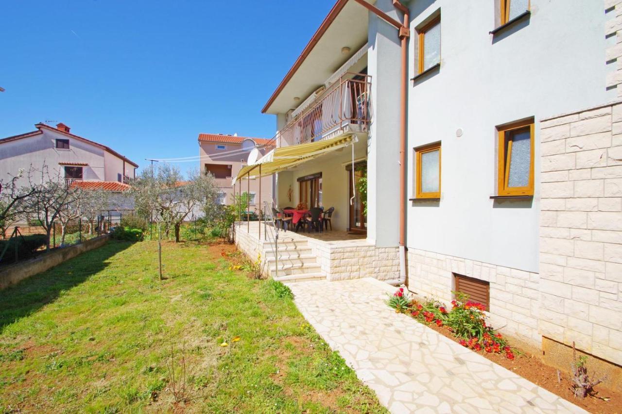 Apartment Ana Pula Buitenkant foto