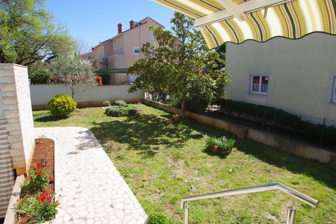 Apartment Ana Pula Buitenkant foto
